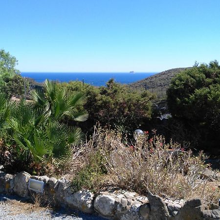 B&B Glamping Semaforo Capo Sperone SantʼAntìoco Dış mekan fotoğraf