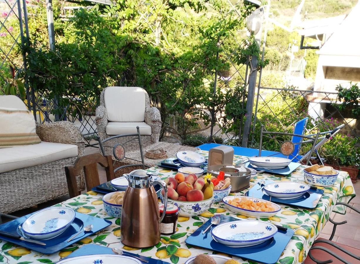 B&B Glamping Semaforo Capo Sperone SantʼAntìoco Dış mekan fotoğraf